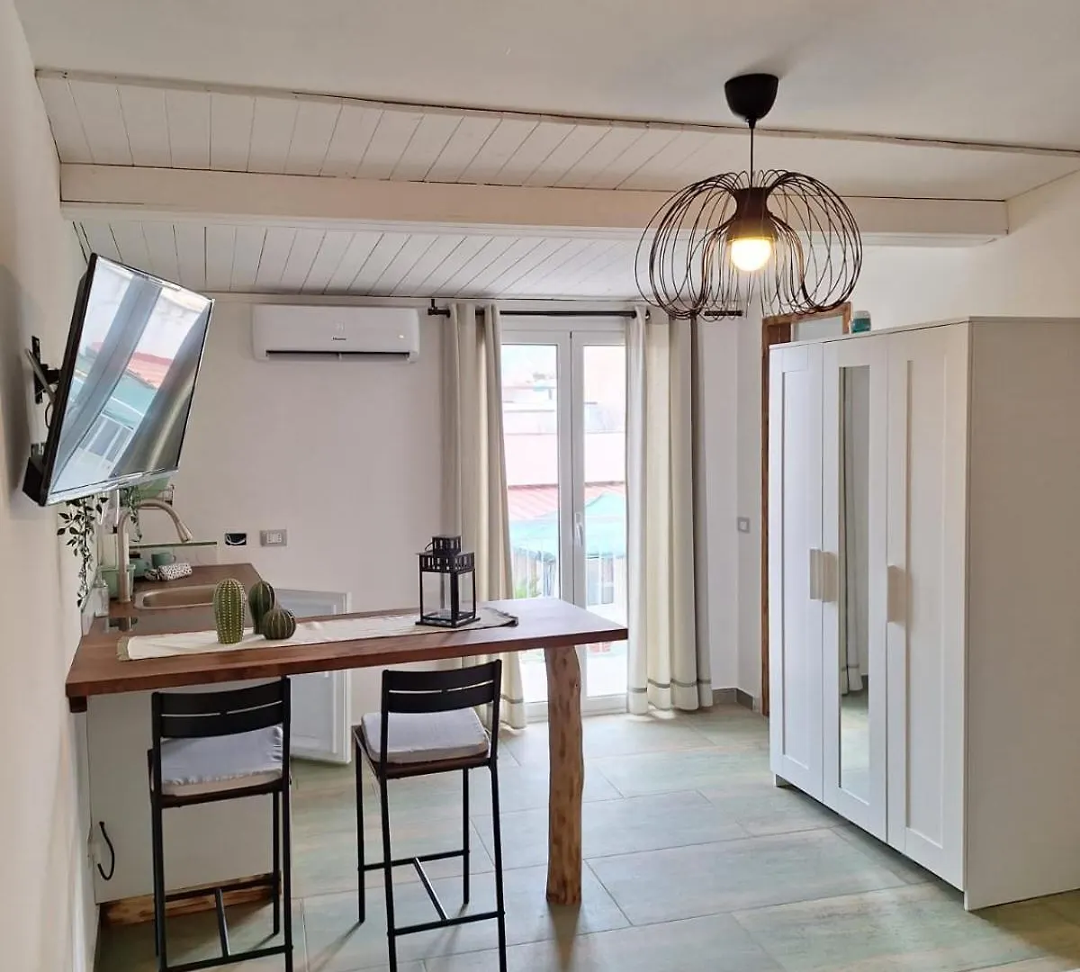 Casa Vacanze Green House Terrasini Apartment
