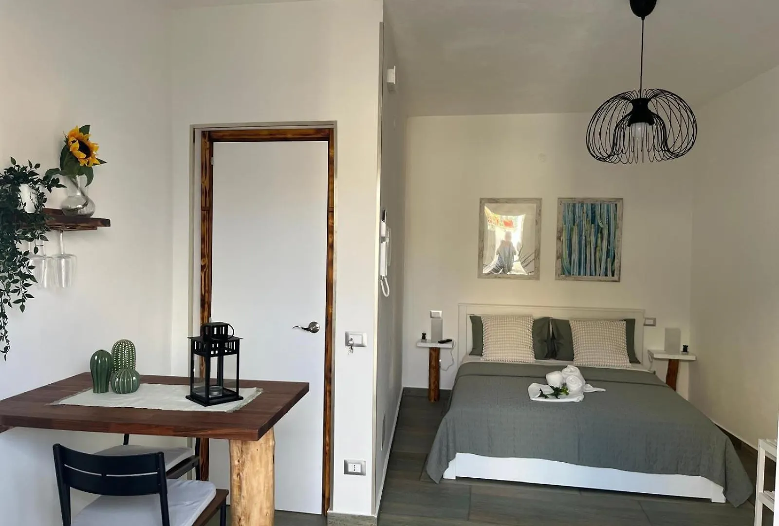 Casa Vacanze Green House Terrasini Italy